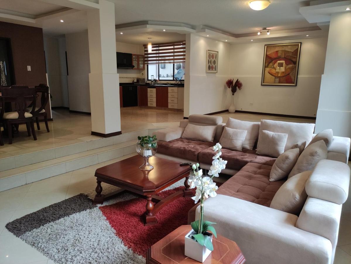 Hospedaje En Quito Norte, Apartamento & Suite Independientes Exteriér fotografie